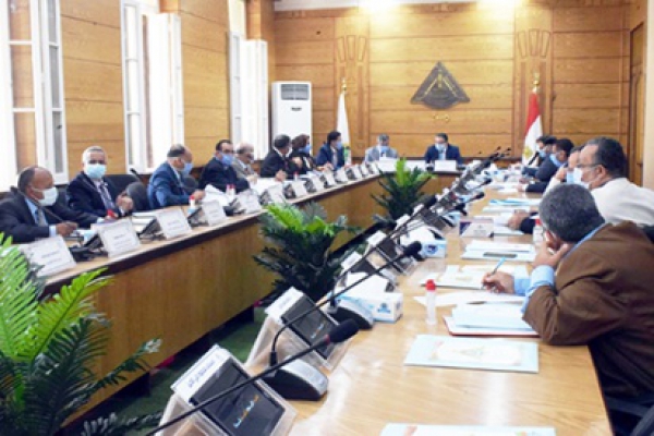 El-Saeid presides the University council