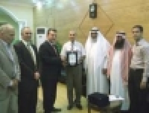 The University President Honors Arabs Delegations